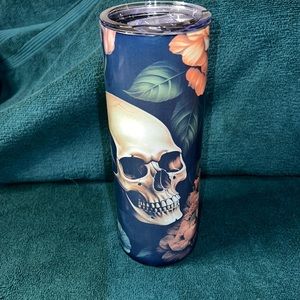 New in the box Halloween 20oz tumbler